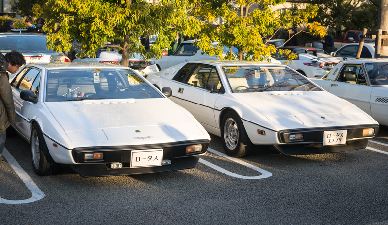 Illustration for article titled This Tokyo Bookstore Does One Of The Most Diverse Cars And Coffee Meets On The Planet